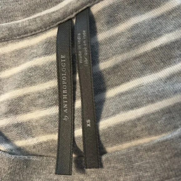 Anthropologie Gray and White Embellished Short Sleeve Tee - Picture 5 of 6